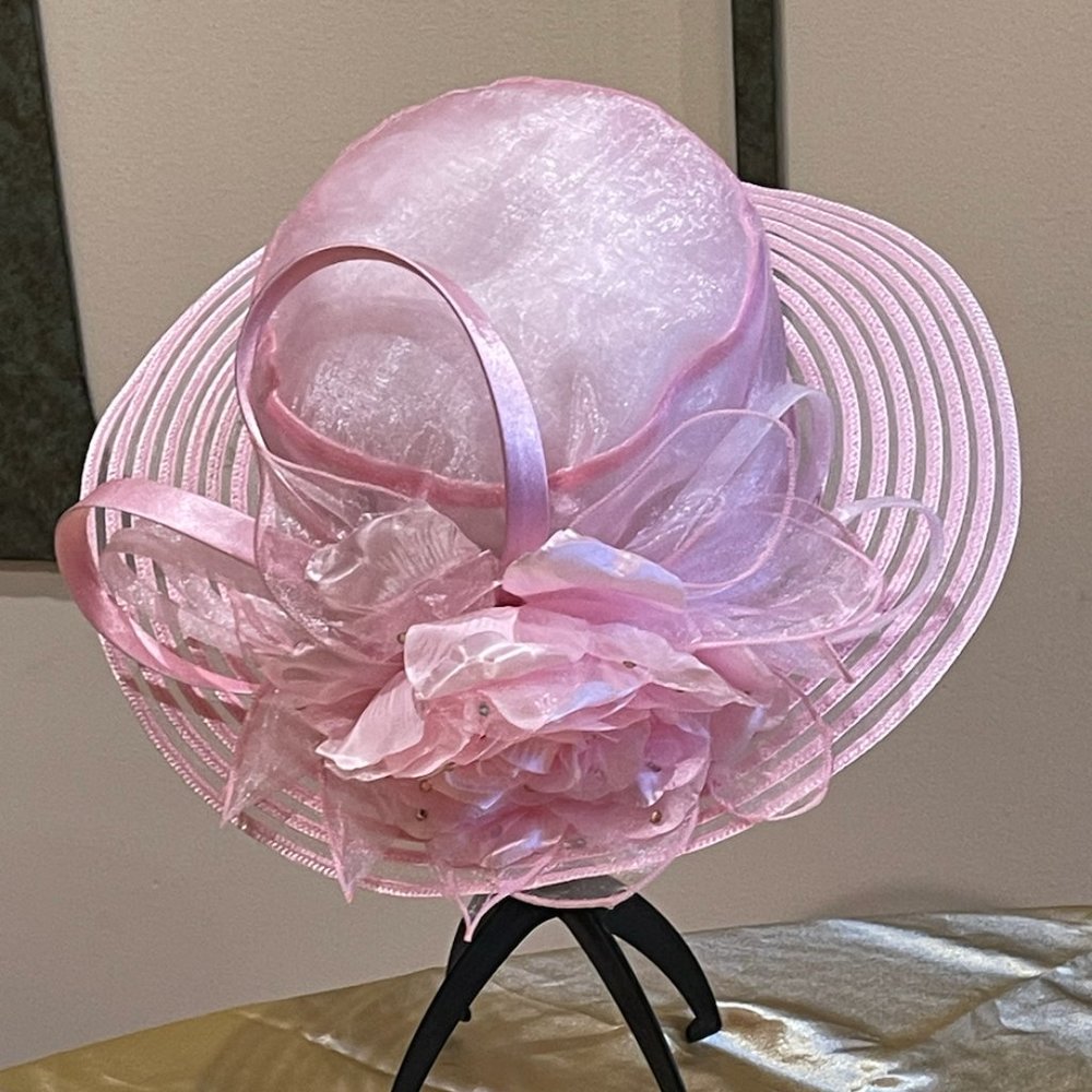 H59-C.C. Vintage Pink Hat with Flowers